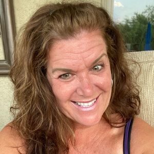 Meet your Posher, Rita